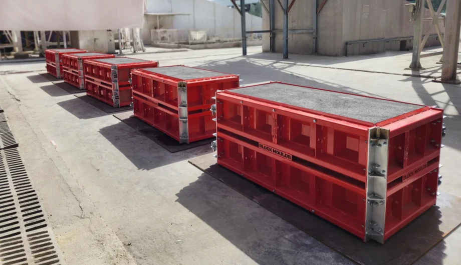 steel moulds for lego concrete blocks slider2