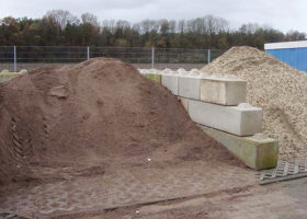 aggregate storage separation walls